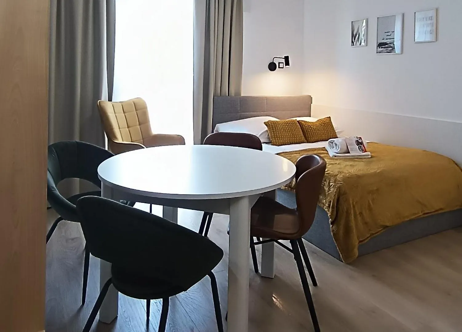 Amamolto Select - Wloskie Apartamenty, Restauracja, Bezplatny Parking Wrocław Polska